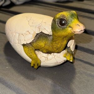 Pena 1989 Windstone Editions Hatching MADE IN USA Dinosaur Egg Realistic VTG